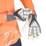 adidas Predator GL Pro Hybrid Strap Goalkeeper Gloves - Image 4