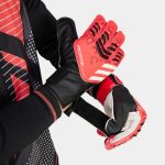 adidas Predator GL Training Goalkeeper Gloves - Image 3