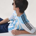 adidas 2006 Argentina Men's Retro Stadium Home Messi #19 Soccer Jersey - Image 7
